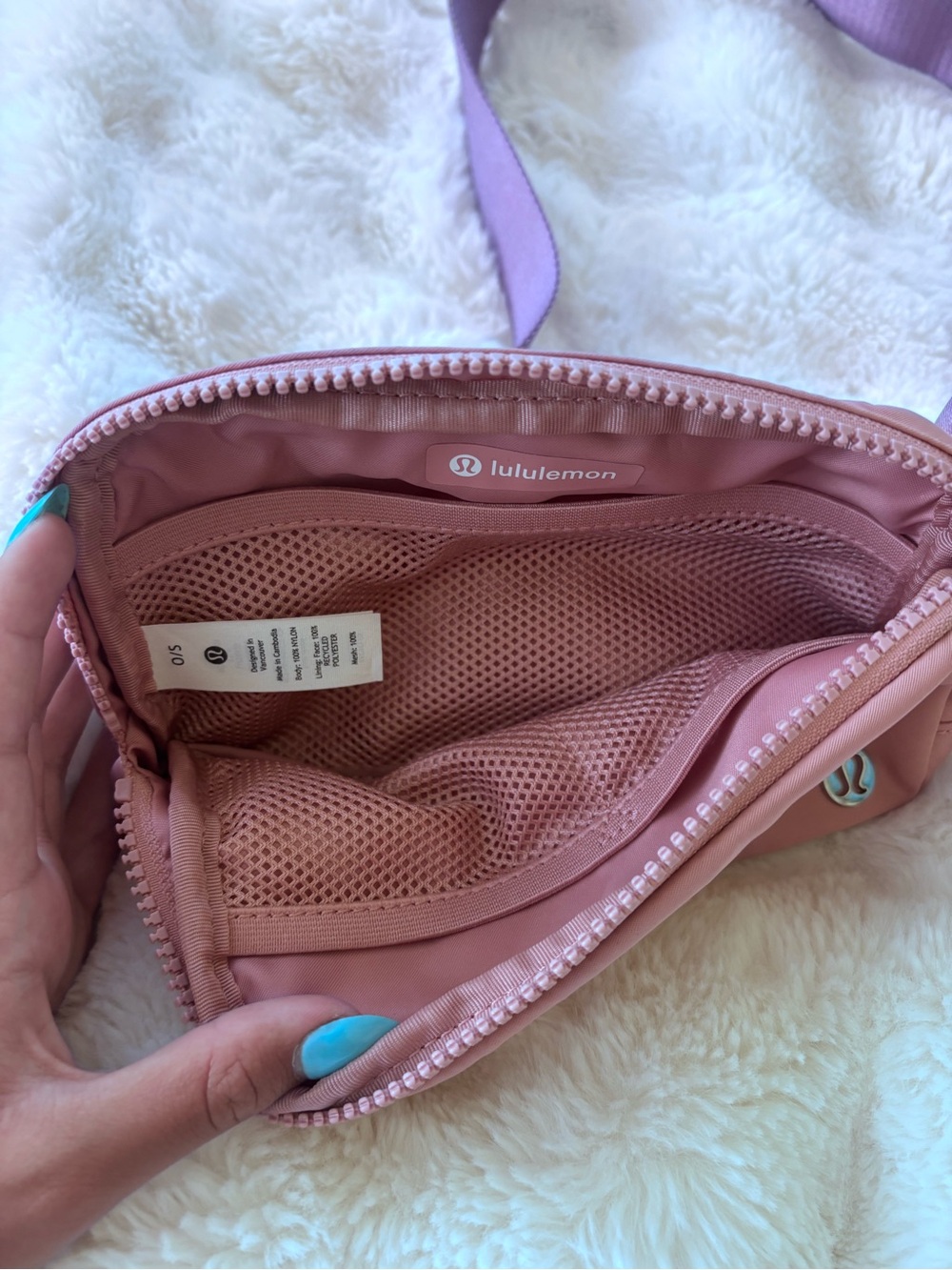 Lululemon Pink Belt Bag - Everywhere Belt Bag 1L - Picture 2 of 7